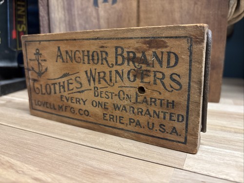 Antique wooden rat - rat, trap